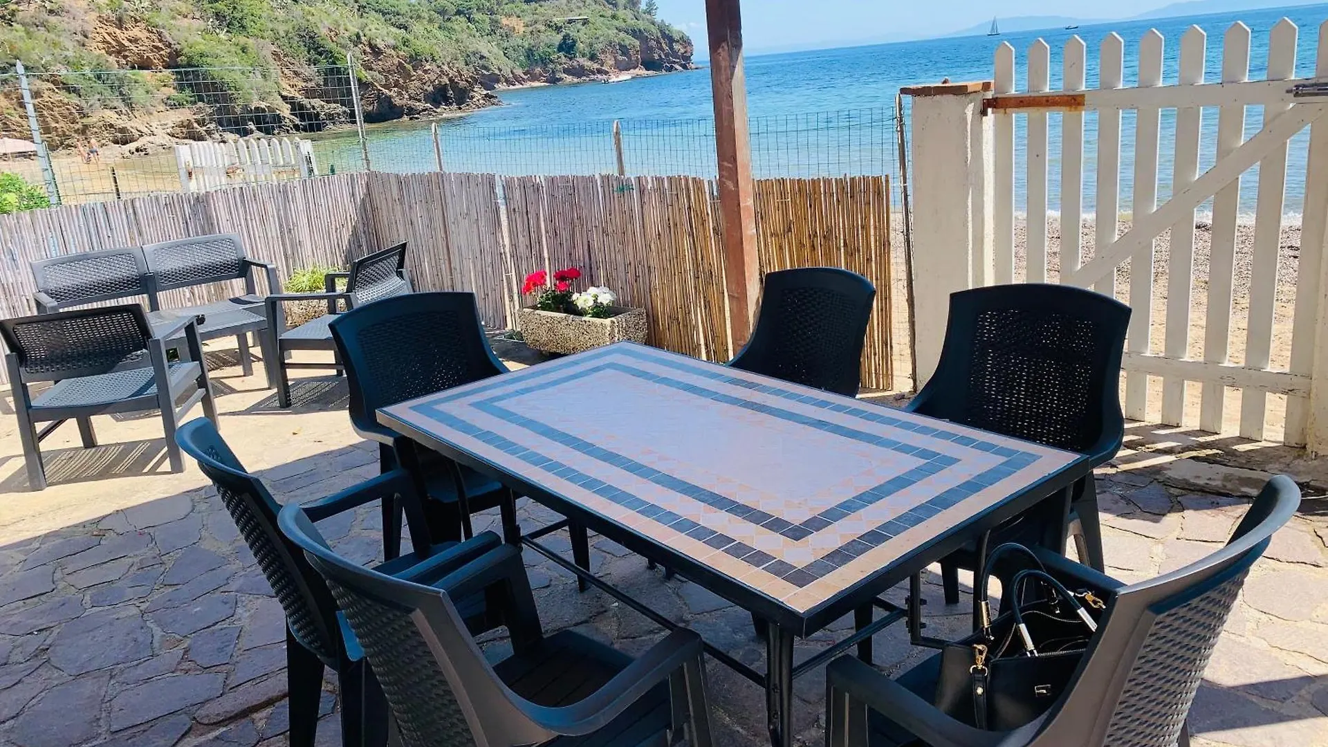 Casina Mare Sulla Spiaggia Capoliveri  Holiday home Capoliveri (Isola d'Elba)