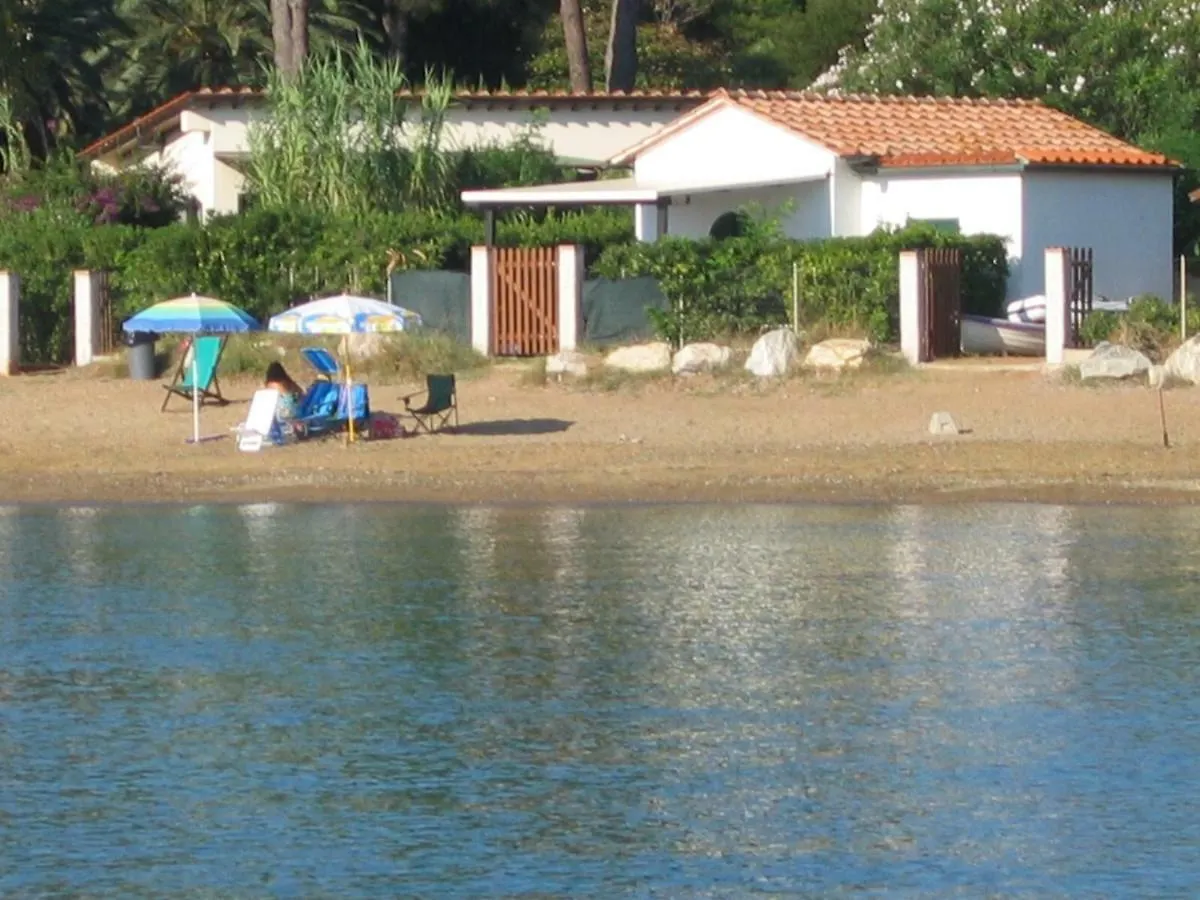 Casina Mare Sulla Spiaggia Capoliveri